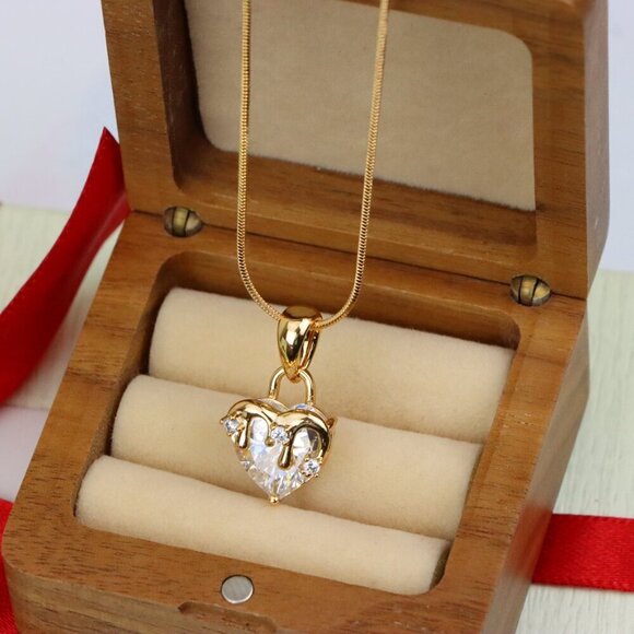 "Heart Drip White Pendant in Gold Finish Stylish Jewelry, XPPT1696 - Picture 9 of 13